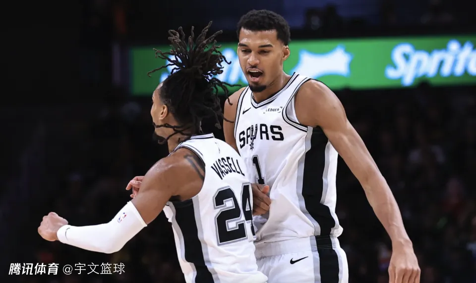B体育专业分析：NBA官方实力榜｜马刺登顶终结雷霆10连榜首 湖人第9快船上升5名